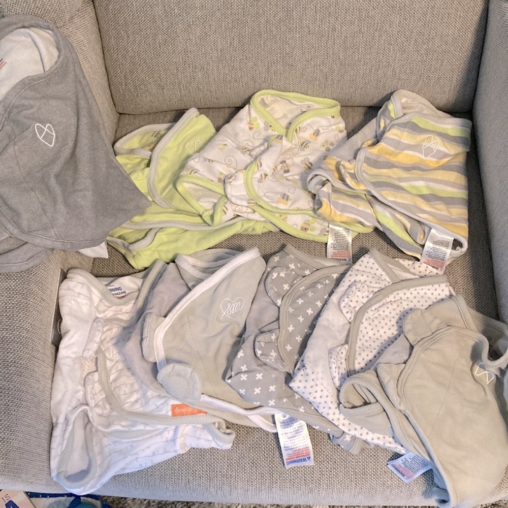 Bundle of 9 SwaddleMe swaddles